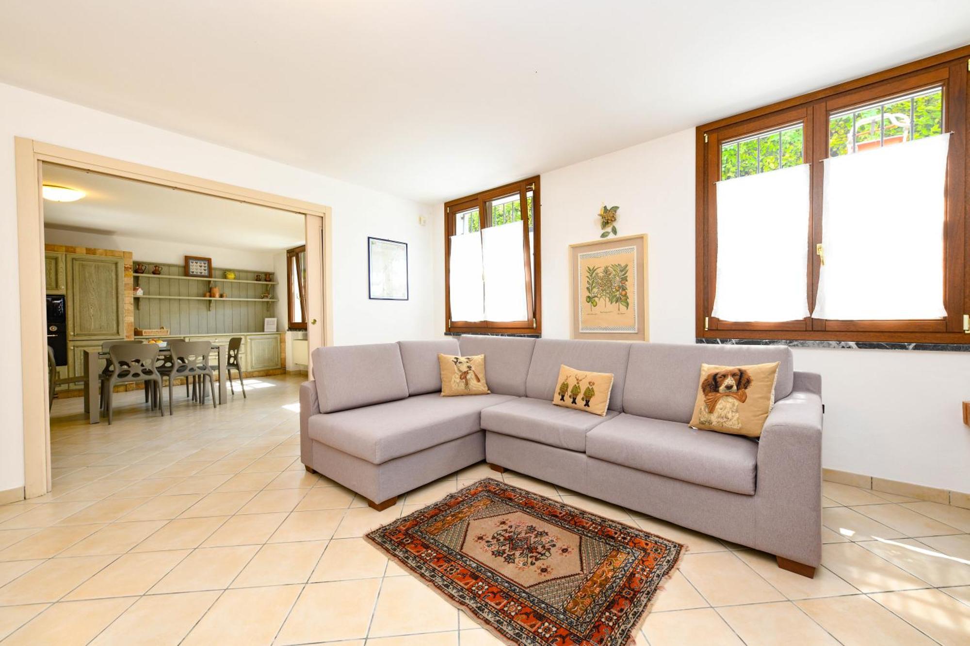 מנרבה דל גארדה Villa Giulia מראה חיצוני תמונה