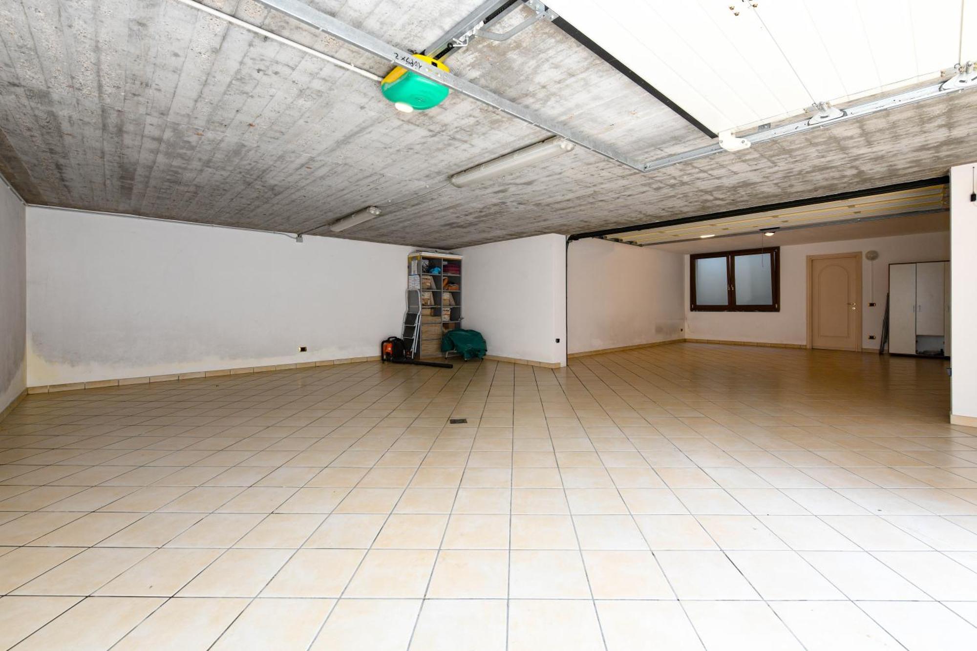 מנרבה דל גארדה Villa Giulia מראה חיצוני תמונה